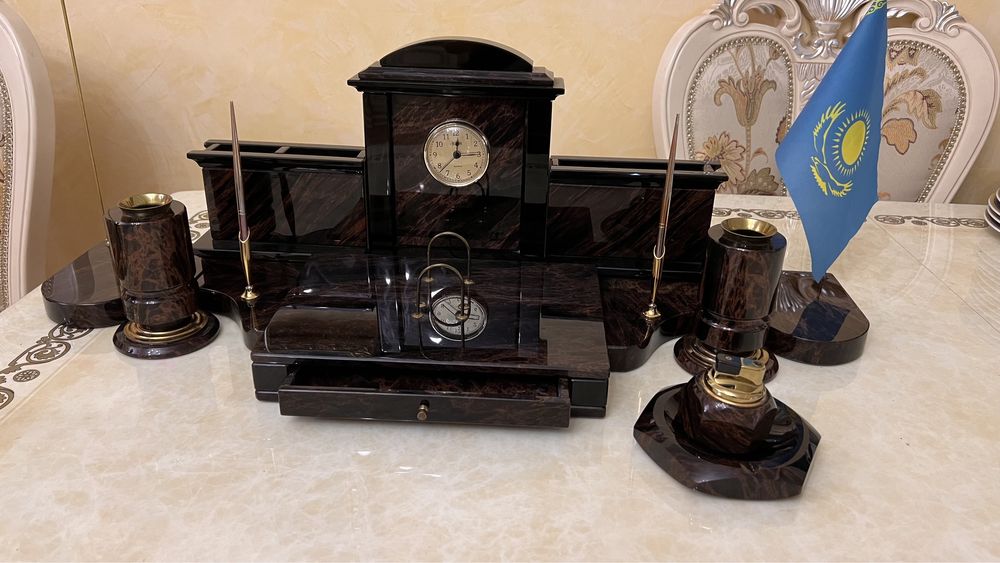 Настольный органайзер для руководителя