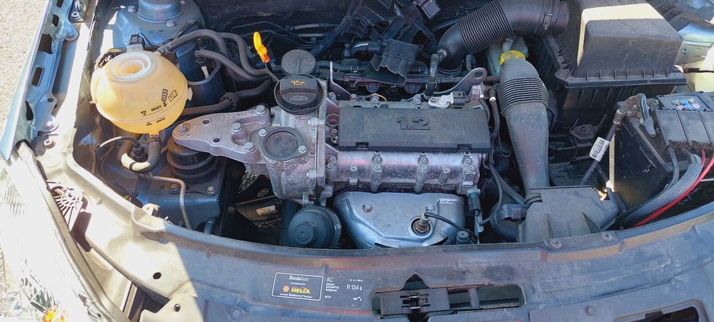 Skoda Fabia 1,2 i
2007, Бензин, Ръчни скорости, 70к.с. За части