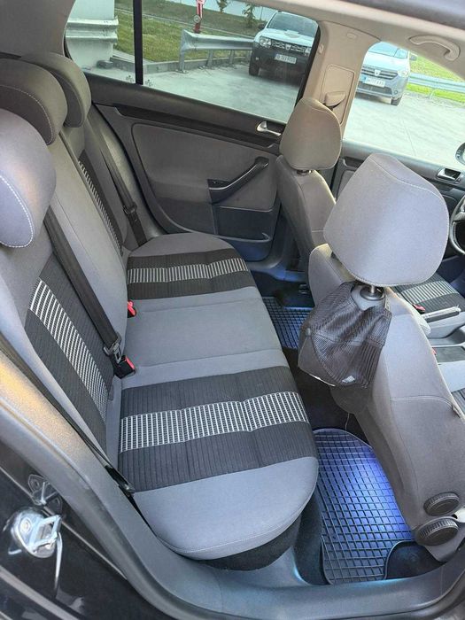 Vand Volkswagen Golf 5 2009