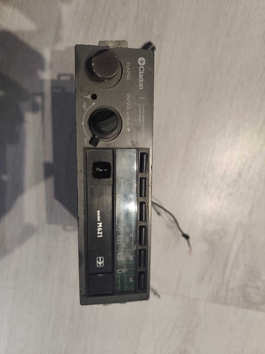 Радиокасетофон - Clarion M621