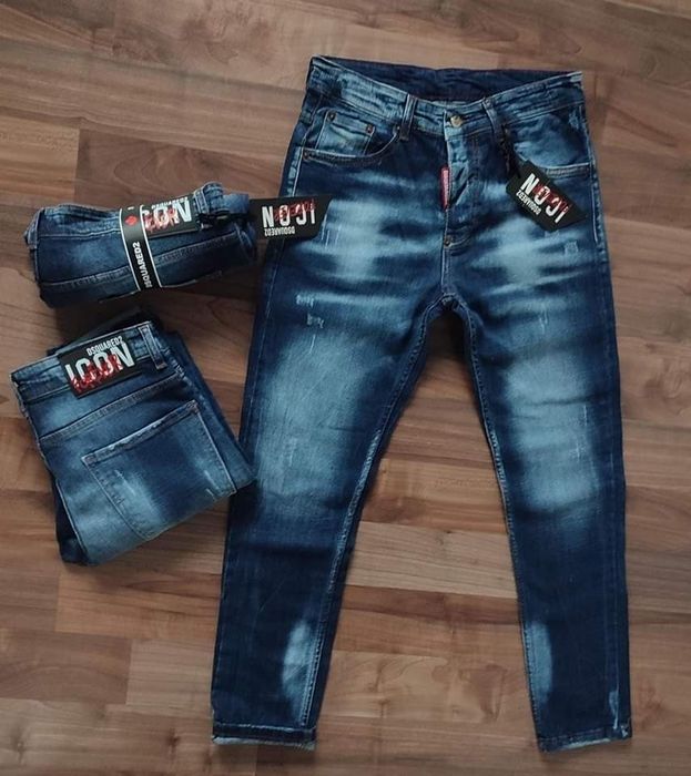 Blugi noi dqiscored material super de calitativ și foarte rezistemt