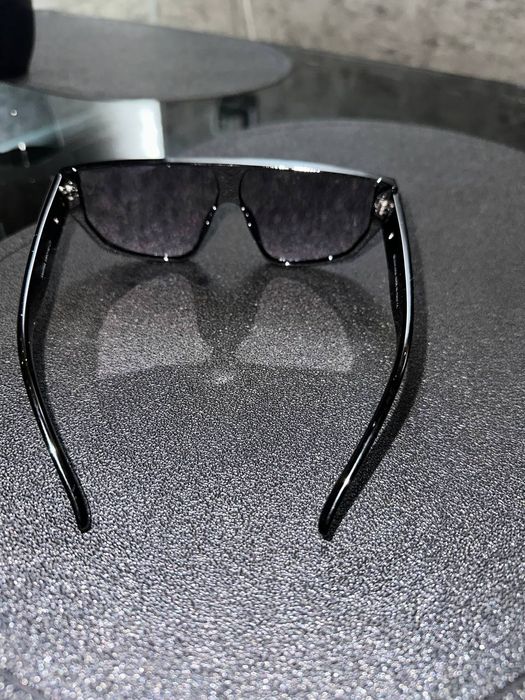 Очки новые продаю солнцезащитные