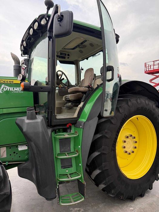 Tractor John Deer 6210R 4x4- 249 CP - 2014