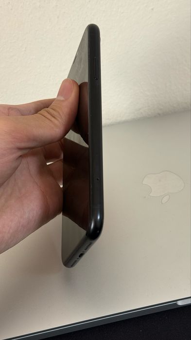 Iphone XR 64gb. Черный глянец