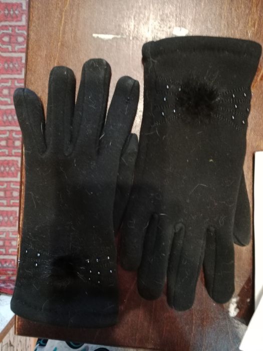 Продаются перчатки