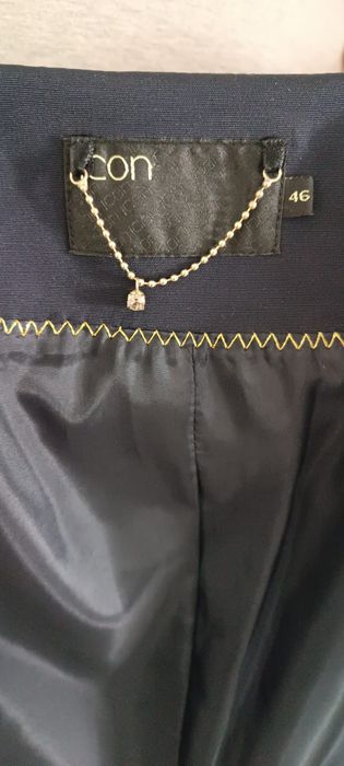 Продам женский плащ