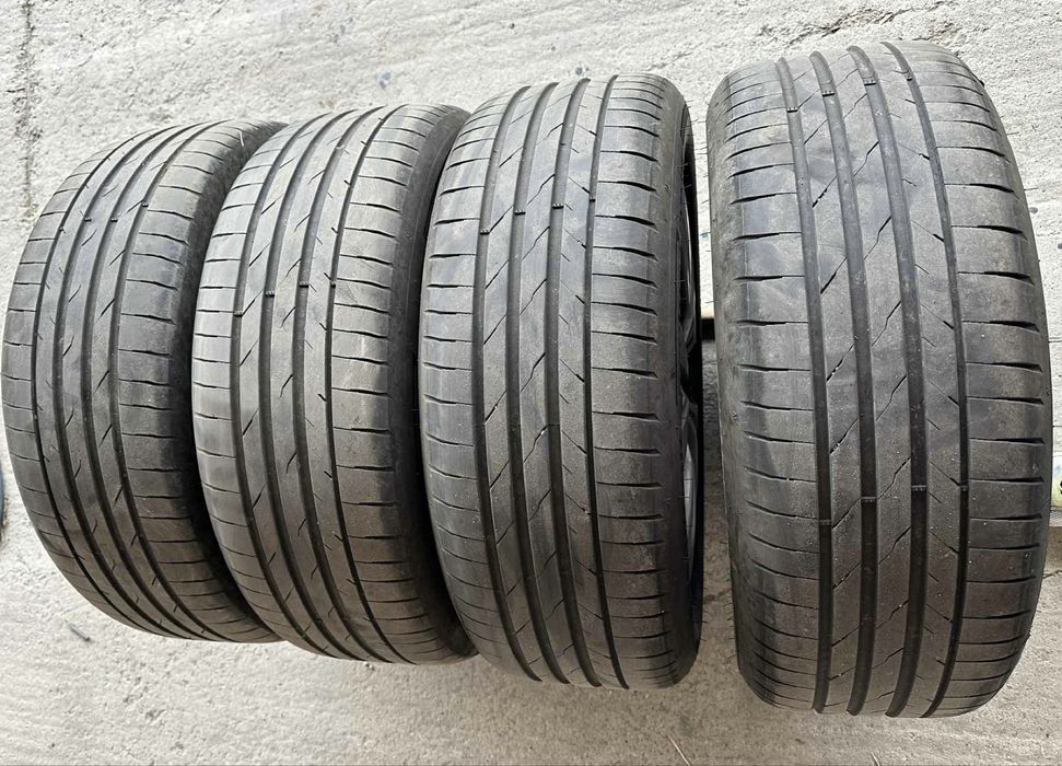 Летни Гуми Hankook Ventus Evo Suv 235/50/19 6мм DOT0225