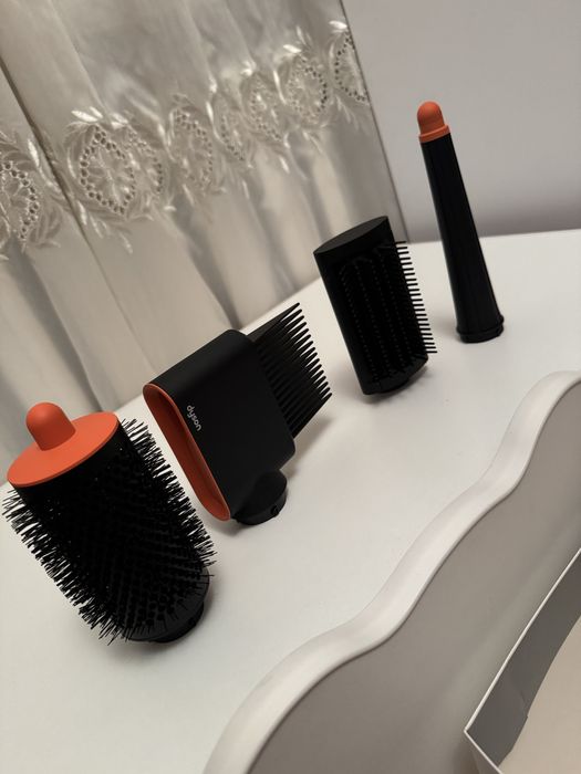 Фен стайлер в отличном состоянии