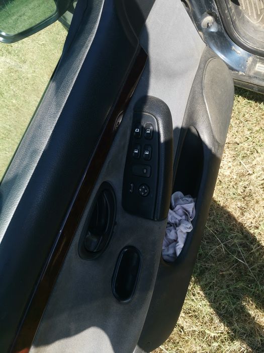 Пежо 406 на части