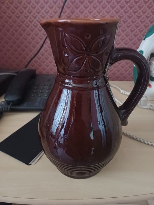 Продаю кувшин. Очень хорошее качество.