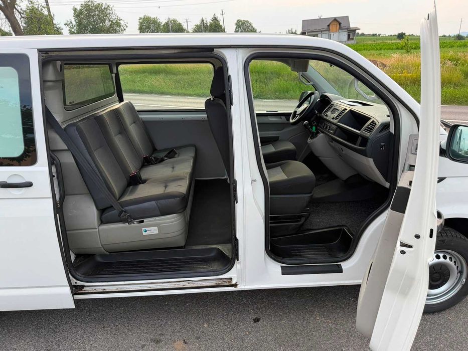 Volkswagen Transporter 6 2.0 TDI 140 CP 2016 Cabina Dubla