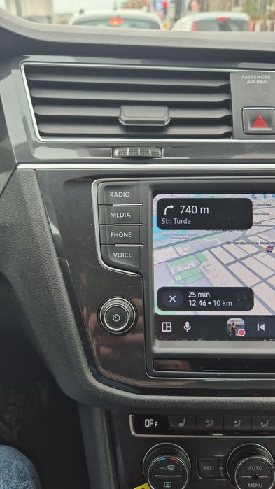 Display si ramă navigatie VW