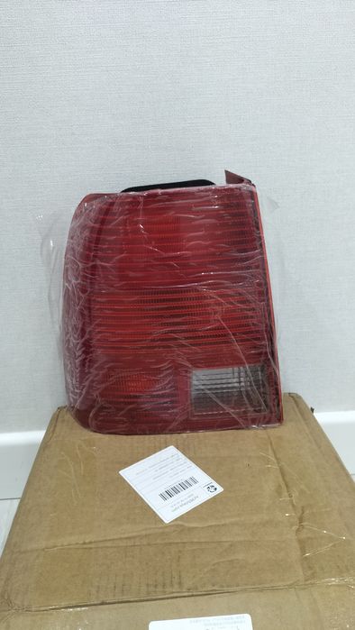 Пассат б 5 универсал  артқы подфарник.