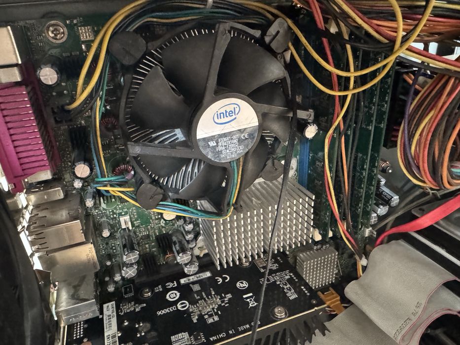 Продам старый компьютер Core 2 Duo
