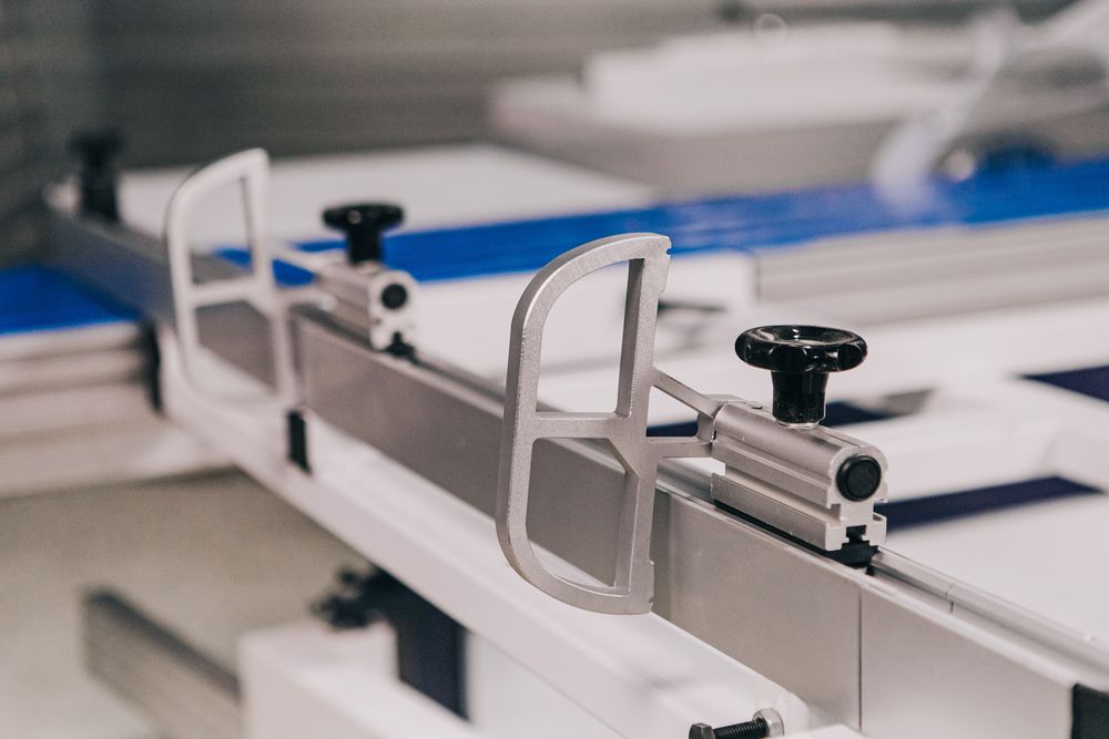 Форматно-раскроечный станок DELTAMACHINERY DM-3200H