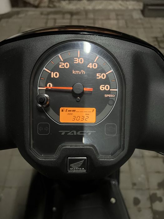 Honda Tact 2018 original, restyling, заказан и привещен компанией JAPA