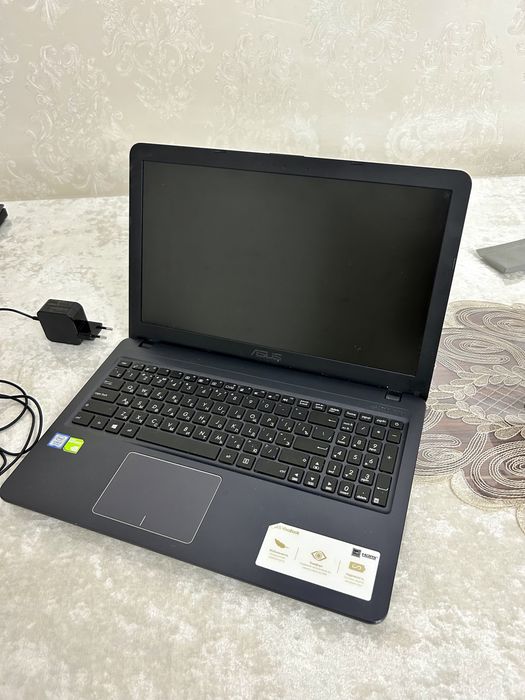 Ноутбук Asus X543U