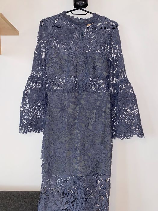 Нова дамска дантелена рокля