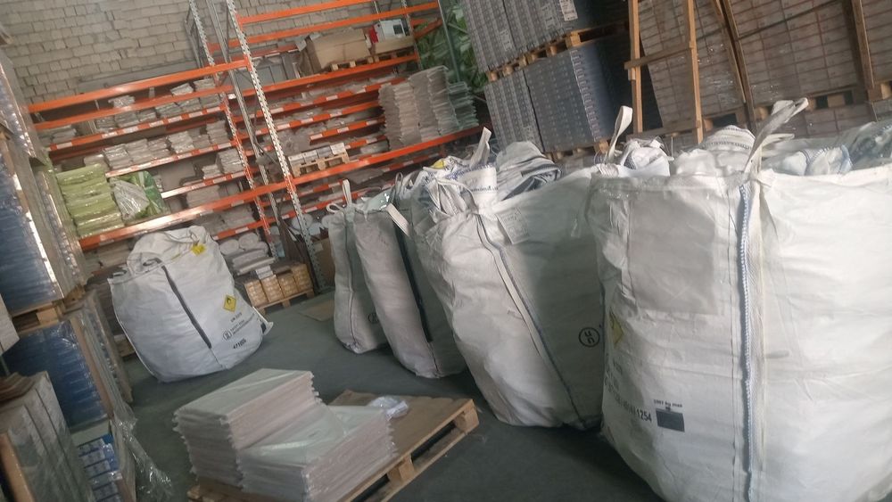 BIG BAG 2,5 Qoplar sotiladi. stiralniy poroshokdan boshagan.