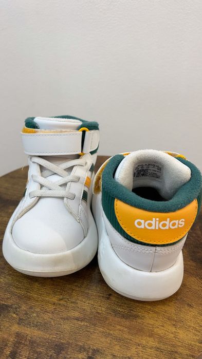 Papuci copii Adidas