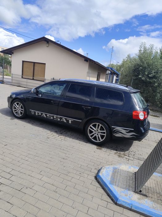 Vând passat b6  2010 motor 2l tdi