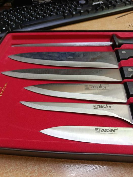 Set nou de cuțite Zepter