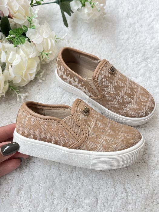Michael Kors оригинални бебешки мокасинки за момиченце