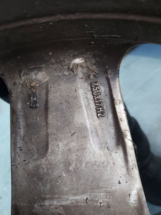 1 x janta originala audi R17 4F0 601 025 AF 7.5J ET45 5x112