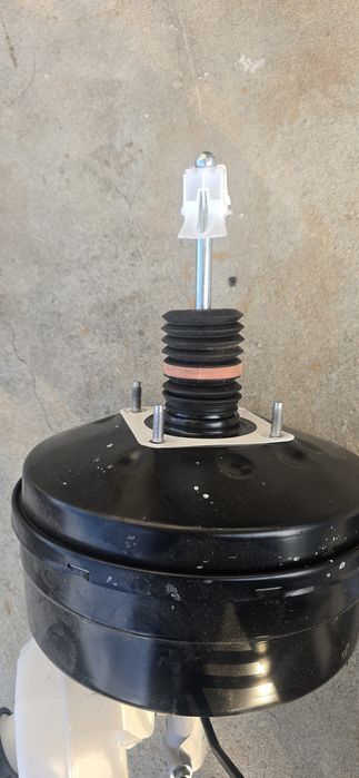 Pompă de frana Mercedes sprinter w907