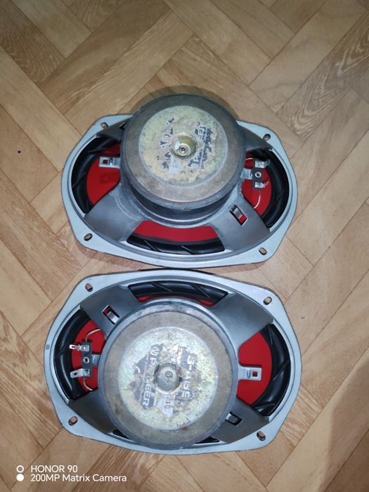 Продаётся колонки пионер