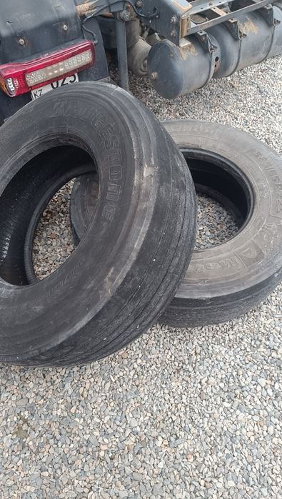 Шины передковые Bridgstoun 385/65/22.5