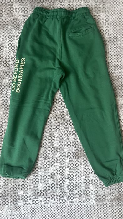 Pantaloni trening zara