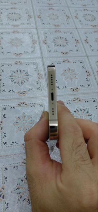 iPhone 12 pro sotiladi