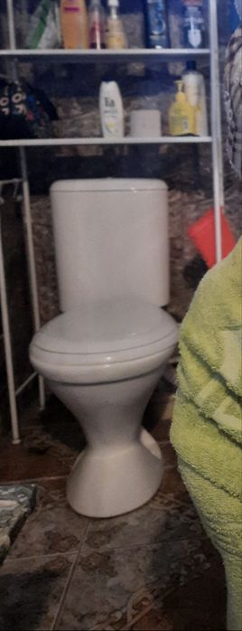 Продам унитаз б/у