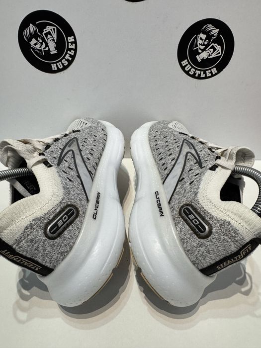 Маратонки BROOKS GLYCERINE 20.Номер 38.5