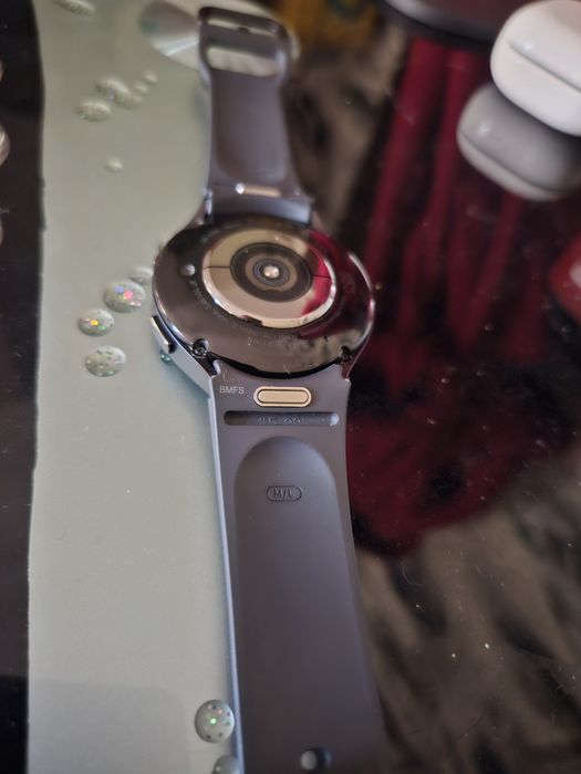 Срочно продам смарт часы Samsung Galaxy Watch 6