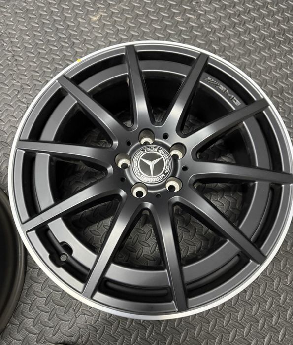 Мерцедес джанти 19 цола ( GLA GLB )