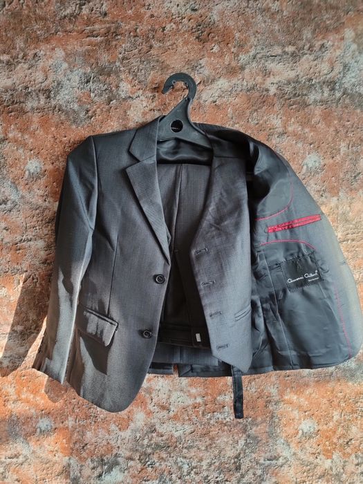 Костюм тройка на мальчика