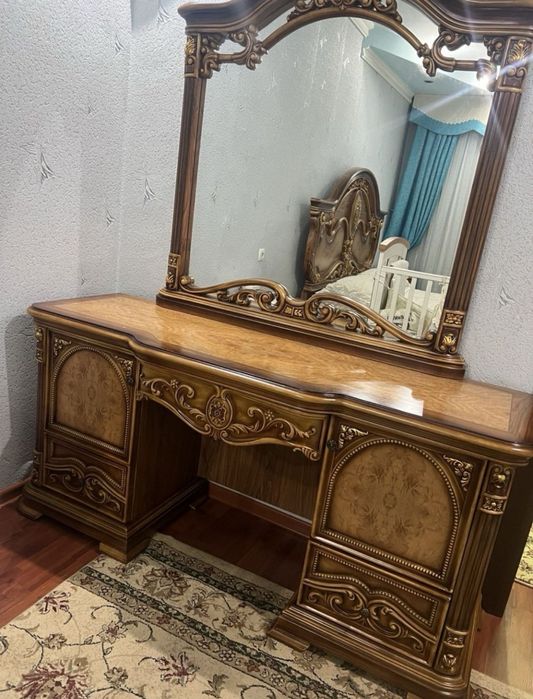 Хитойдан олиб келинган мебель сотилади