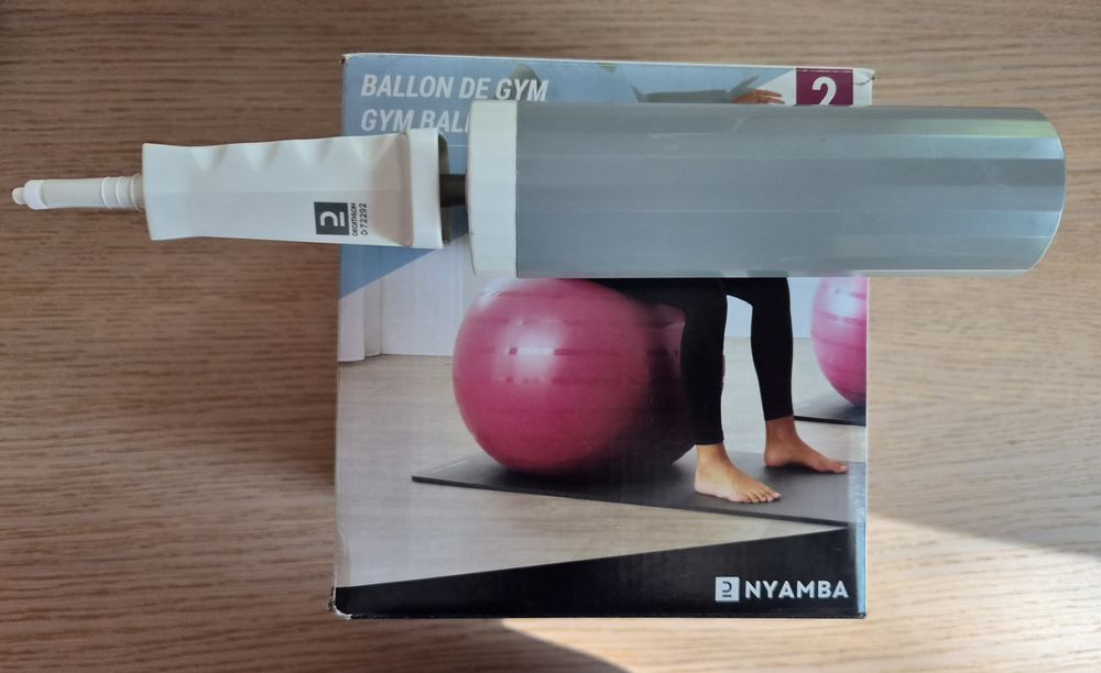 Gym Ball mar 2 + pompa Decathlon