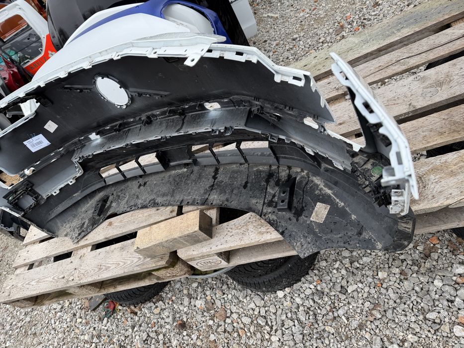 Броня Volvo EX30 2023 год.-