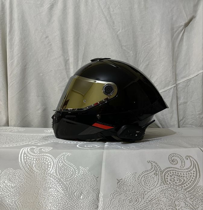 Casca MT Thunder 4 SV XL + viziera silver+ intercom montat