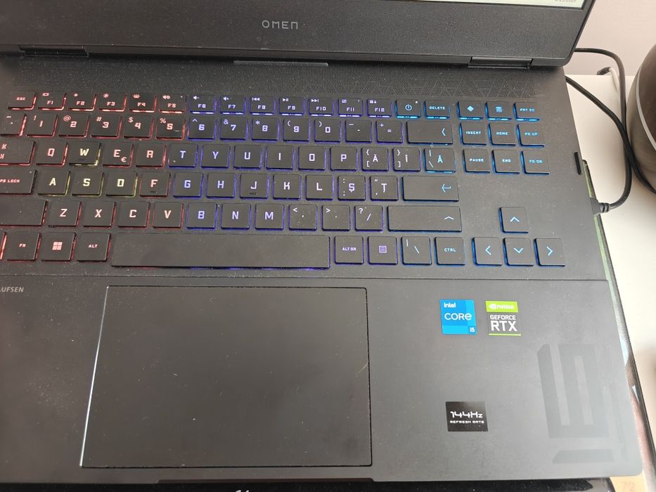 Геймърски лаптоп HP Omen
