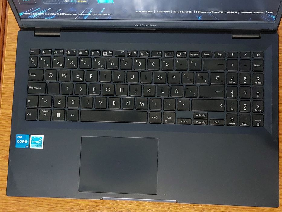 Laptop Asus Expertbook B1 i5 Gen12 1235U 10-core, 16GB, fara SSD/cooler/difuzoare