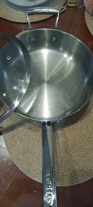 Сковорода GIPFEL 24 см.