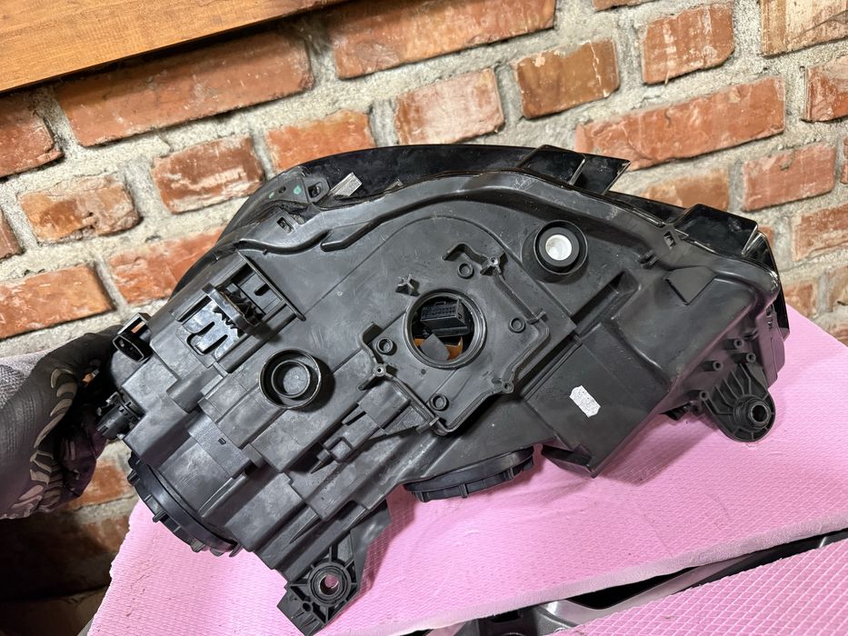 Far audi a3 8v cod 8v0941006e