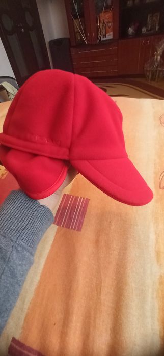Haina și șapcă iarna pentru smurd