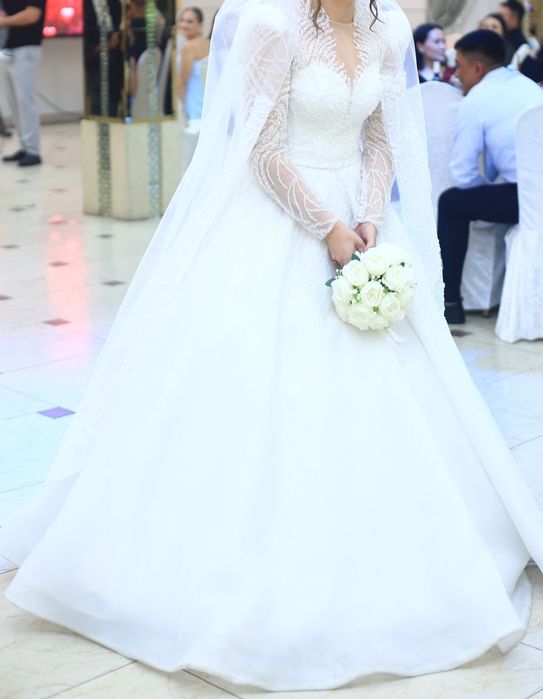 Продам свадебное платья