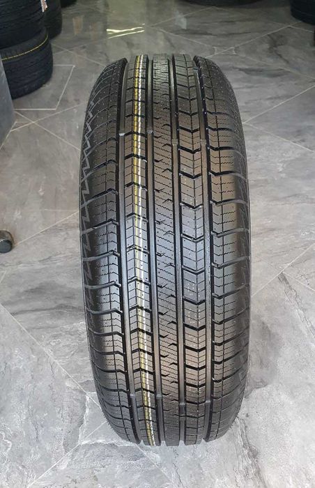 ZEREX  XTREME 195/65R15.