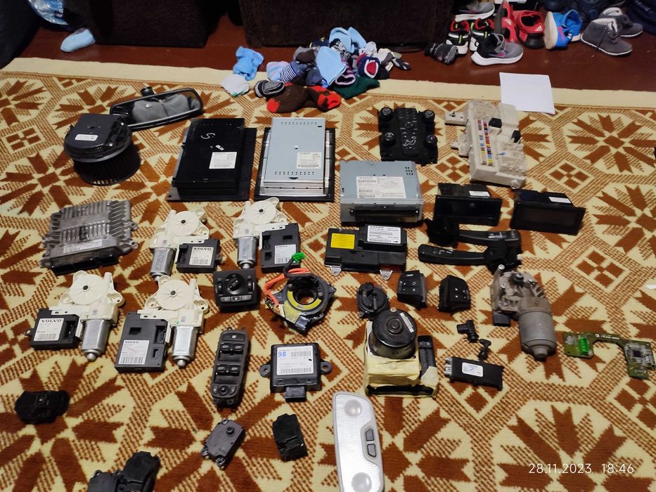 Части от Volvo V50